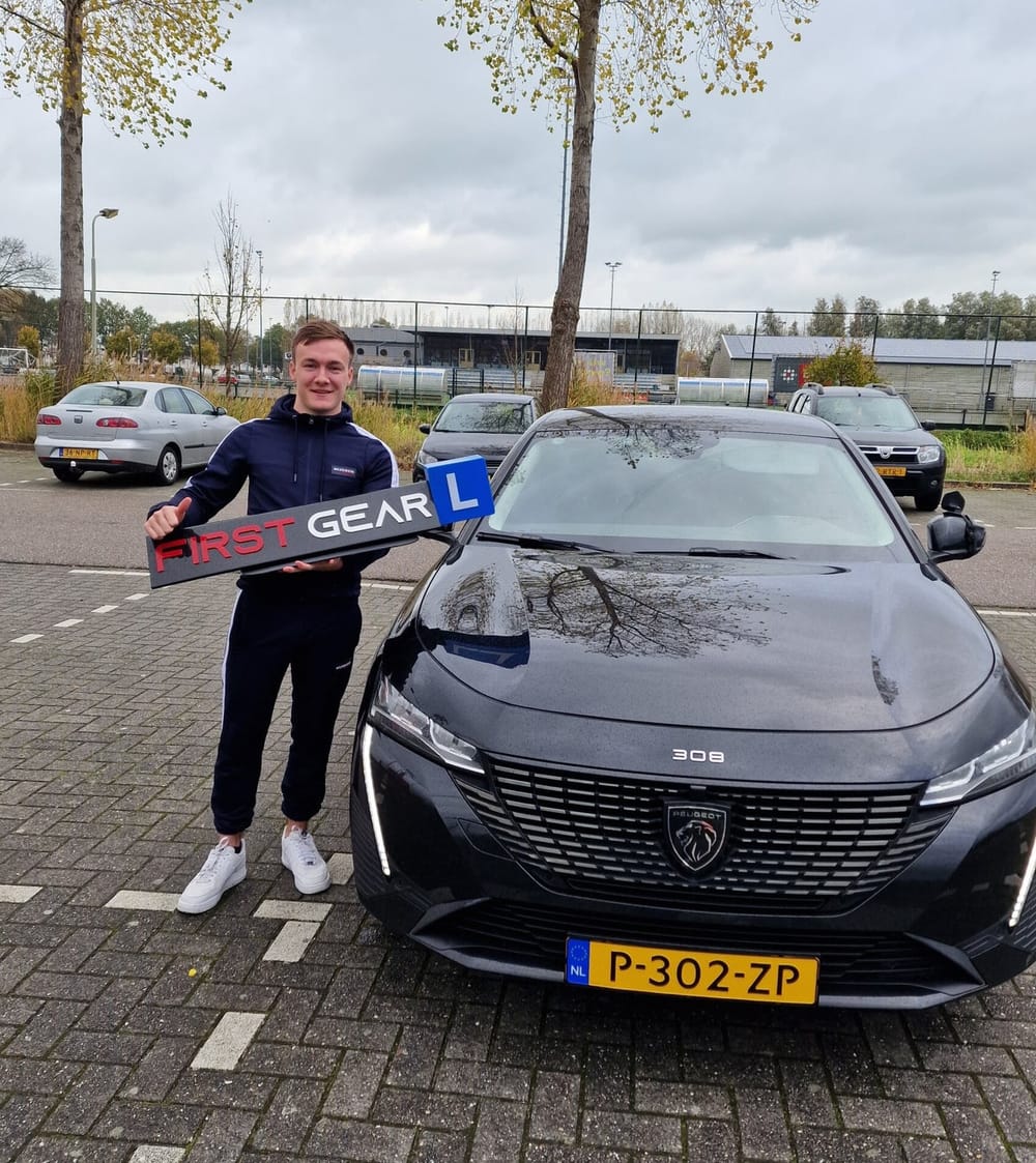 Geslaagde leerling van Rijschool First Gear