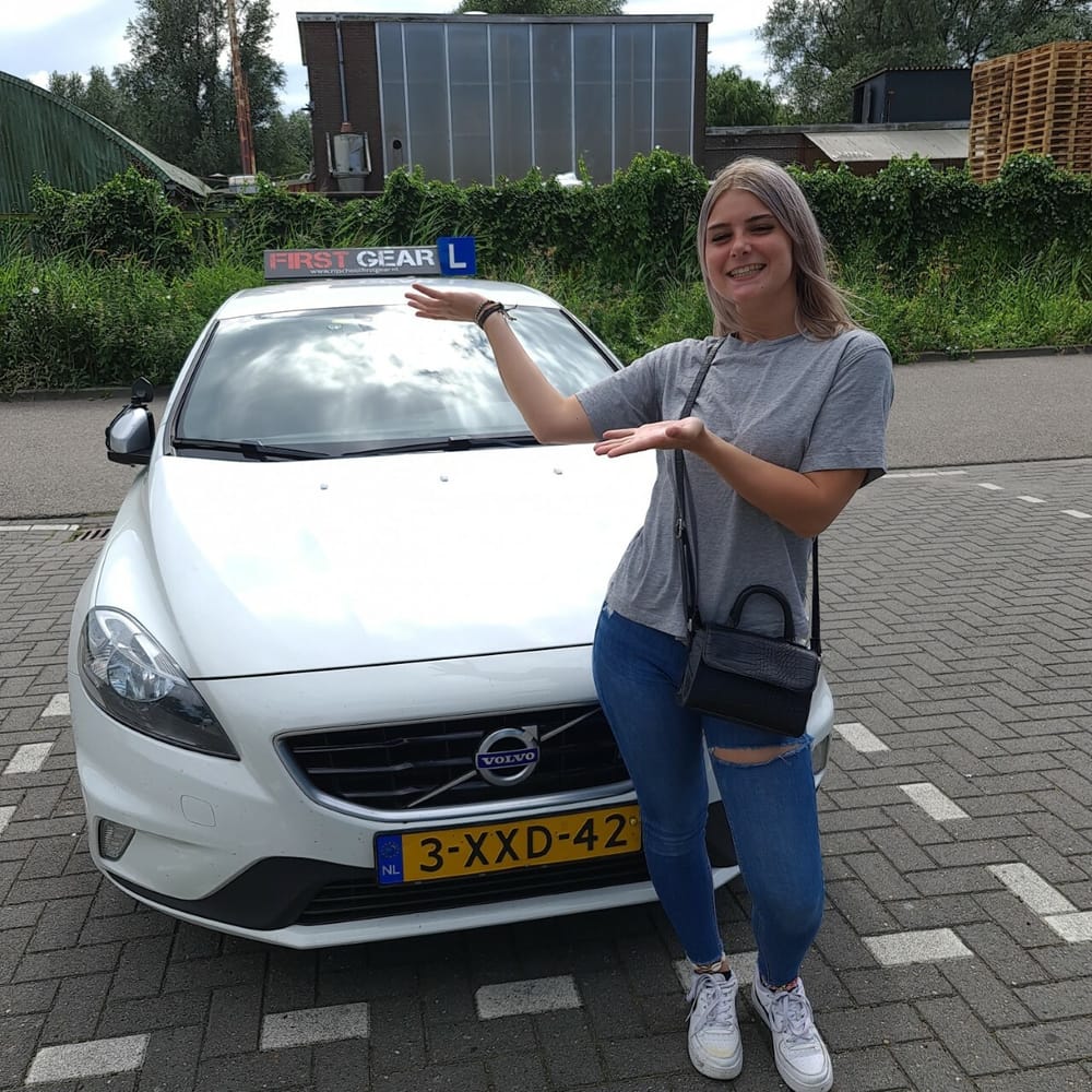 Geslaagde leerling van Rijschool First Gear